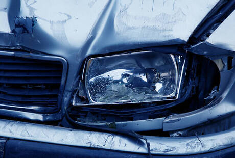 Interventi rapidi per incidenti o danni da grandine e atti vandalici